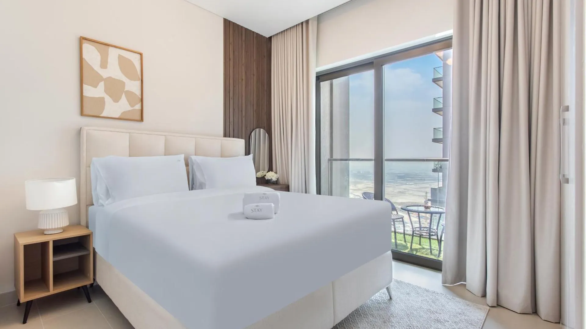 Stay By Latinem Luxury 1Br Holiday Home Cv A2710 Near Downtown Dubai Apartment